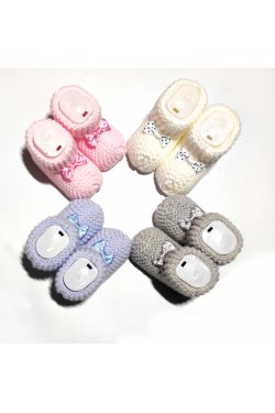 Papyon İşlemeli Patik