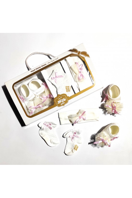 Tüllü Kurdele İşlemeli 3' lü Patik Tüllü Kurdele İşlemeli 3' lü Patik