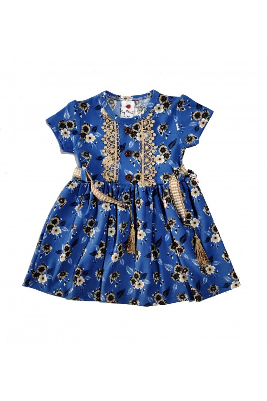 Dantel ve Düğme Detaylı Elbise Dantel ve Düğme Detaylı Elbise