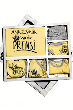 Annesinin Minik Prensi Baskılı 10' lu Hastane Çıkışı Annesinin Minik Prensi Baskılı 10' lu Hastane Çıkışı