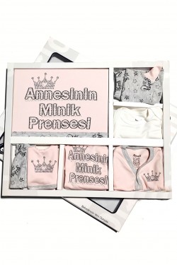 Annesinin Minik Prensesi Baskılı 10' lu Hastane Çıkışı Annesinin Minik Prensesi Baskılı 10' lu Hastane Çıkışı